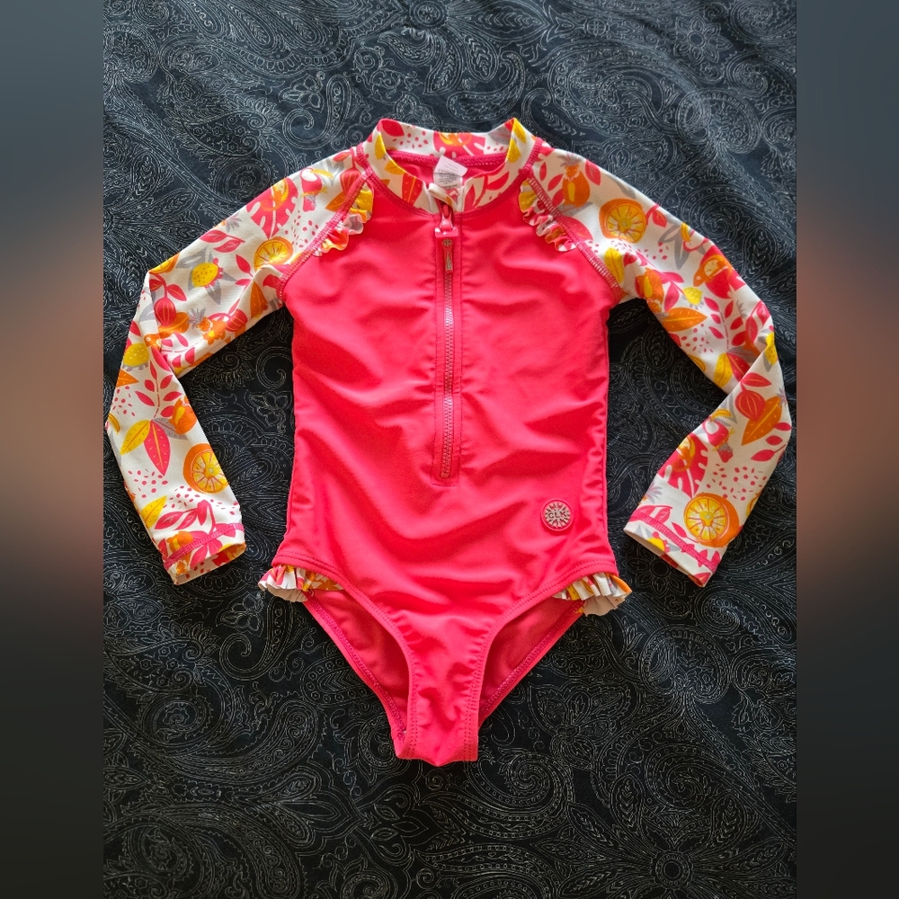 ❤️❤️❤️3 For $20❤️❤️❤️Calikids Longsleeve Swimsuit🩷